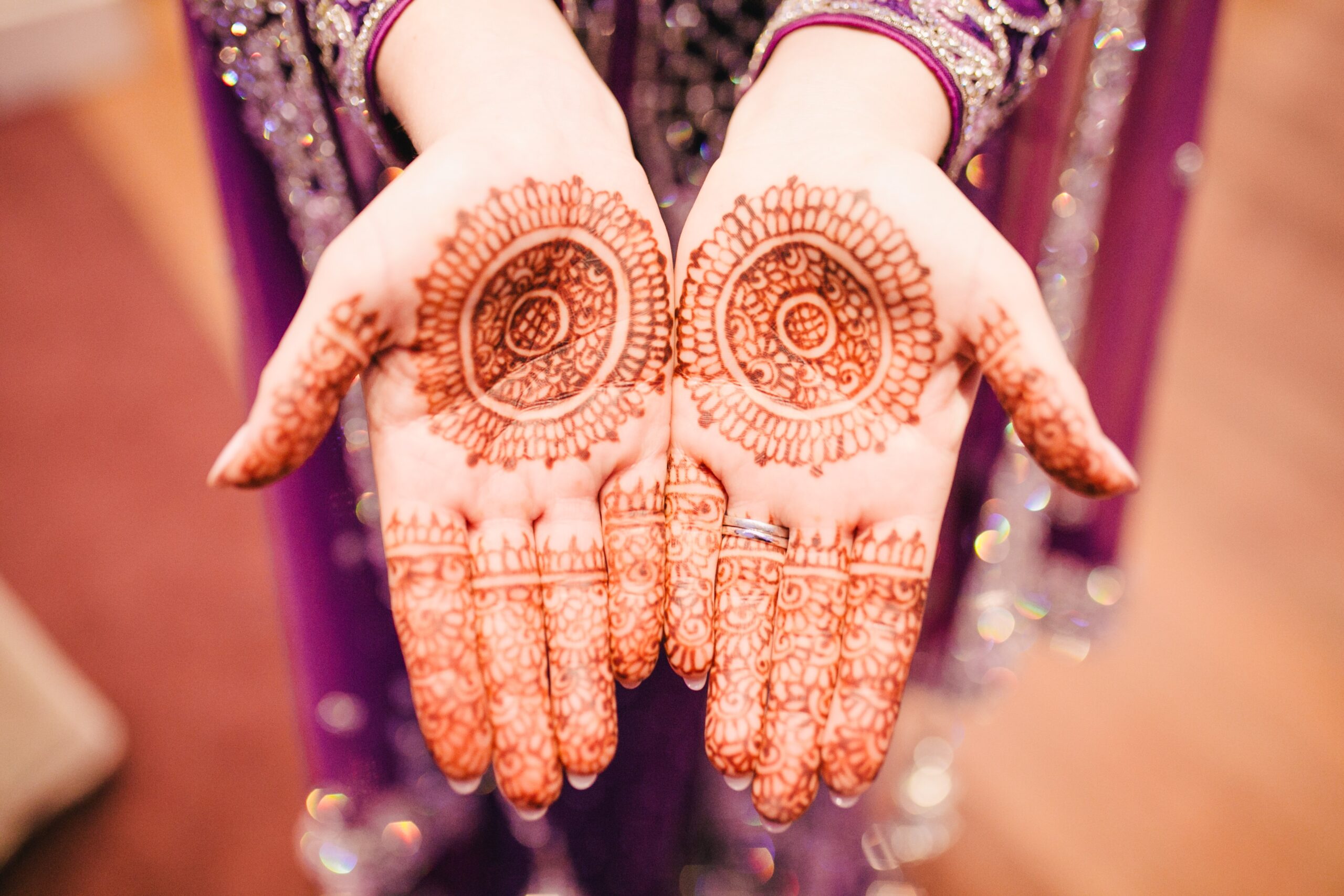 Henna Tattoo art for temporary skin decoration